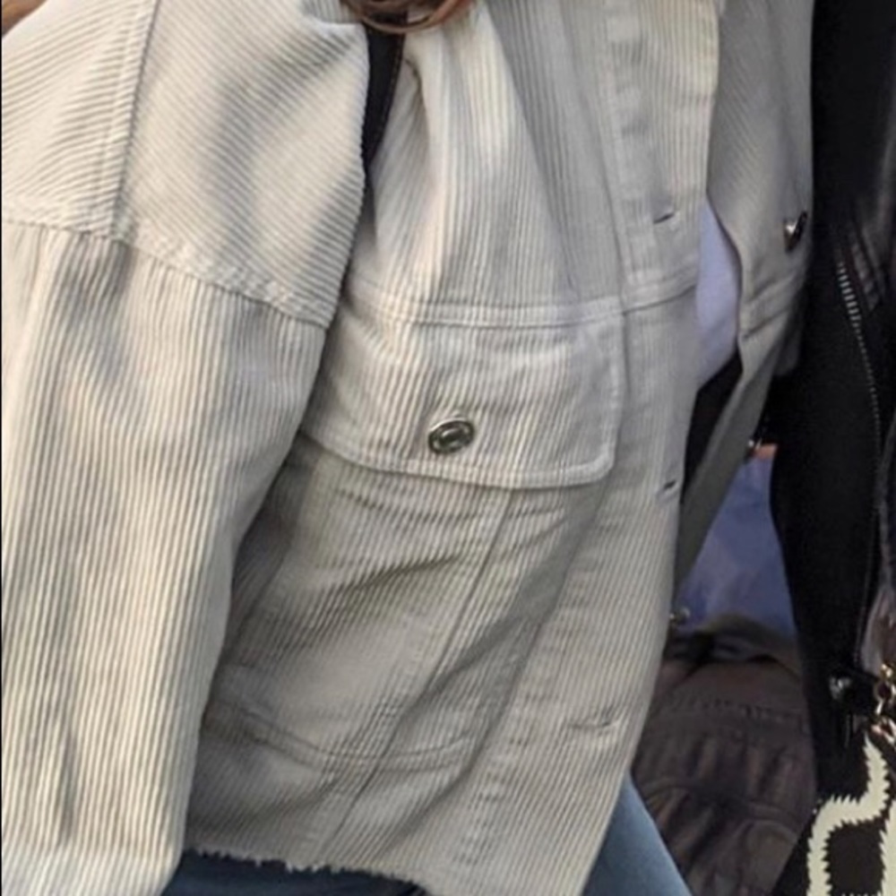 Corduroy cropped Zara jacked - Picture 2 of 3